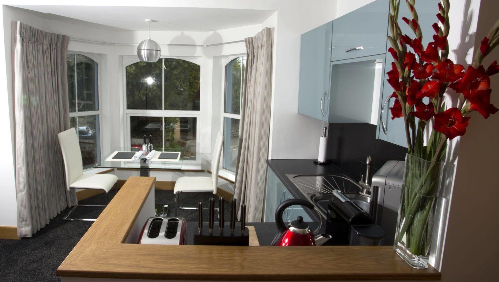 The Oceanic Luxury Aparthotel Falmouth Ngoại thất bức ảnh