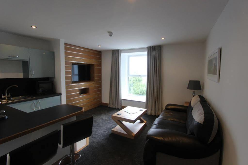 The Oceanic Luxury Aparthotel Falmouth Ngoại thất bức ảnh